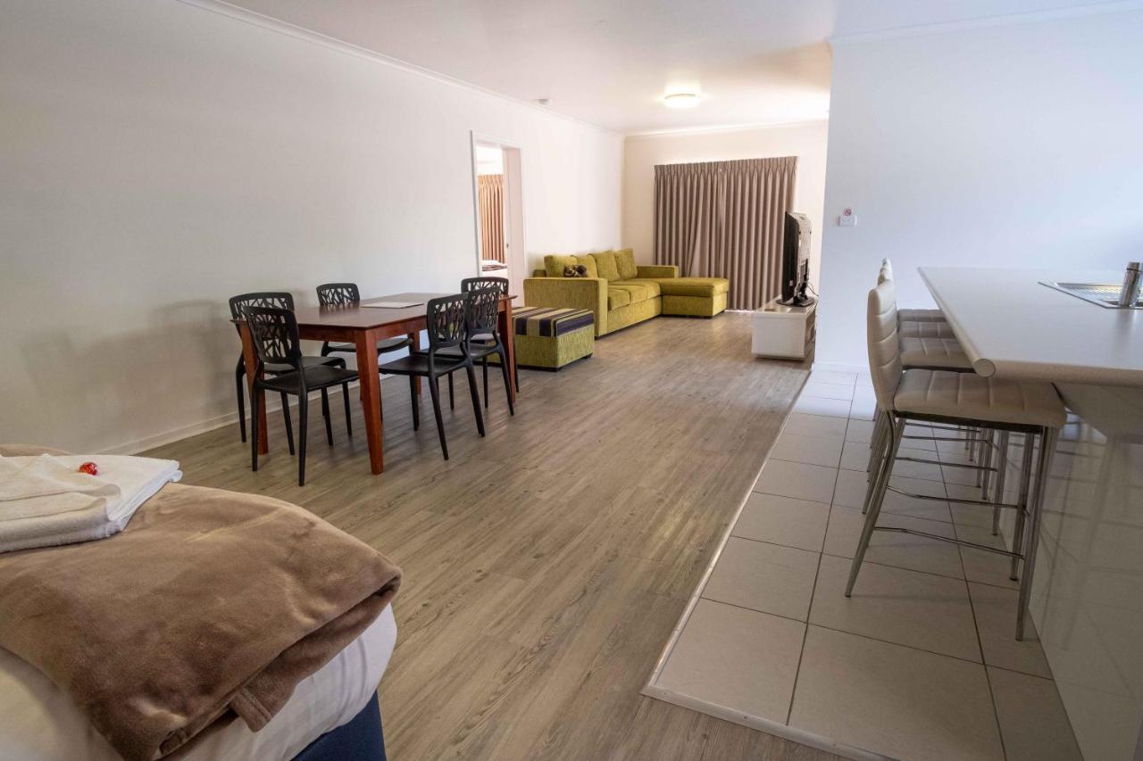 Phillip Island Off-Track Accommodation Cowes Buitenkant foto