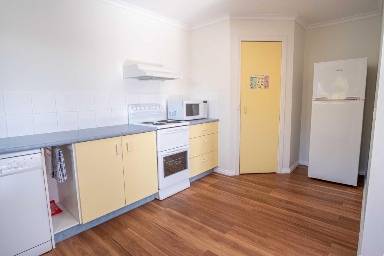 Phillip Island Off-Track Accommodation Cowes Buitenkant foto